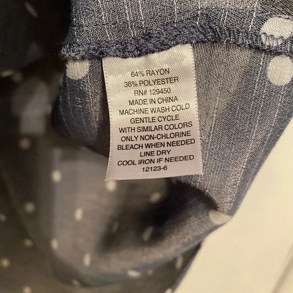 Comp Blu Ladies Rayon Gray And White Polka Dot Sleeveless Blouse, Size 1X - Picture 5 of 5